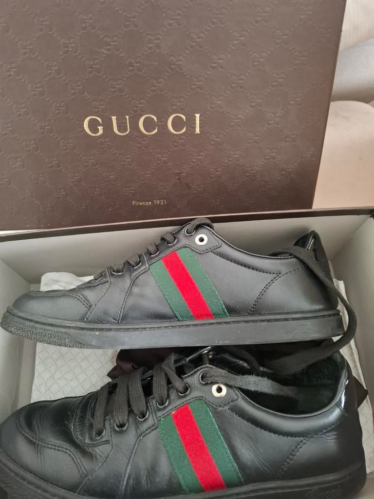 GUCCI Schoenen,sneakers, Ophalen of Verzenden, Zo goed als nieuw, Sneakers of Gympen