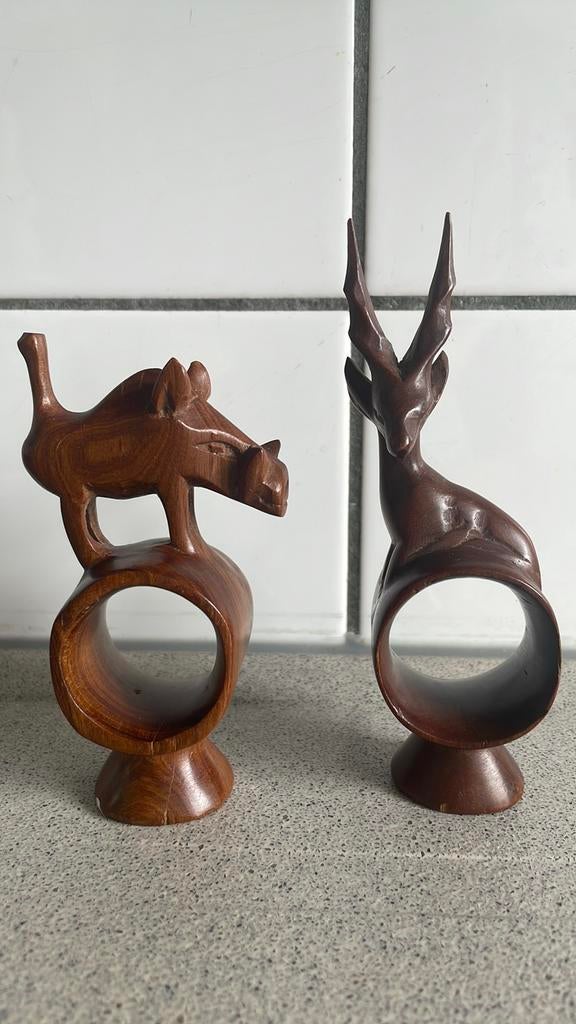 Prachtige houten servetringen. Afrika everzwijn hert, Huis en Inrichting, Woonaccessoires | Overige, Ophalen of Verzenden