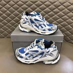 Balenciaga Runner Blue | Maat 42, Kleding | Heren, Schoenen, Ophalen of Verzenden, Nieuw, Blauw