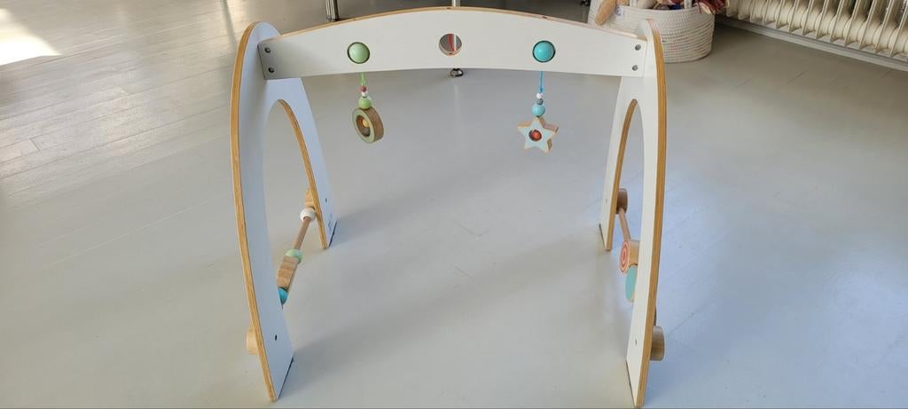 Howa Babygym van hout met speeltjes, Ophalen, Zo goed als nieuw, Babygym