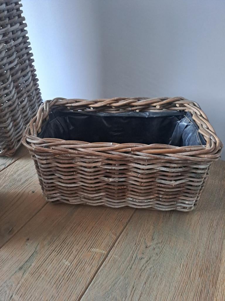 Rieten bloemenmand, Tuin en Terras, Bloembakken en Plantenbakken, Ophalen, Rond, Minder dan 30 cm