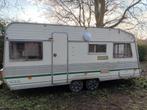 Chateau cantara 988 tandemasser caravan, Caravans en Kamperen, Chateau, Rondzit, Koelkast, Particulier