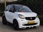 Smart ForTwo 1.0 Coupe 2014 Speciale kleur(BRABUS PASSION), Auto's, Smart, Achterwielaandrijving, Wit, 24 km/l, Handgeschakeld