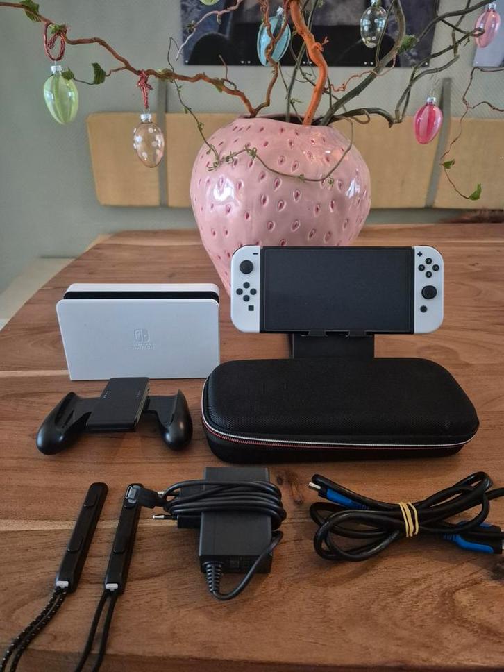 Nintendo Switch Oled, INRUIL MOGELIJK!!, Spelcomputers en Games, Spelcomputers | Nintendo Switch, Zo goed als nieuw, Switch OLED