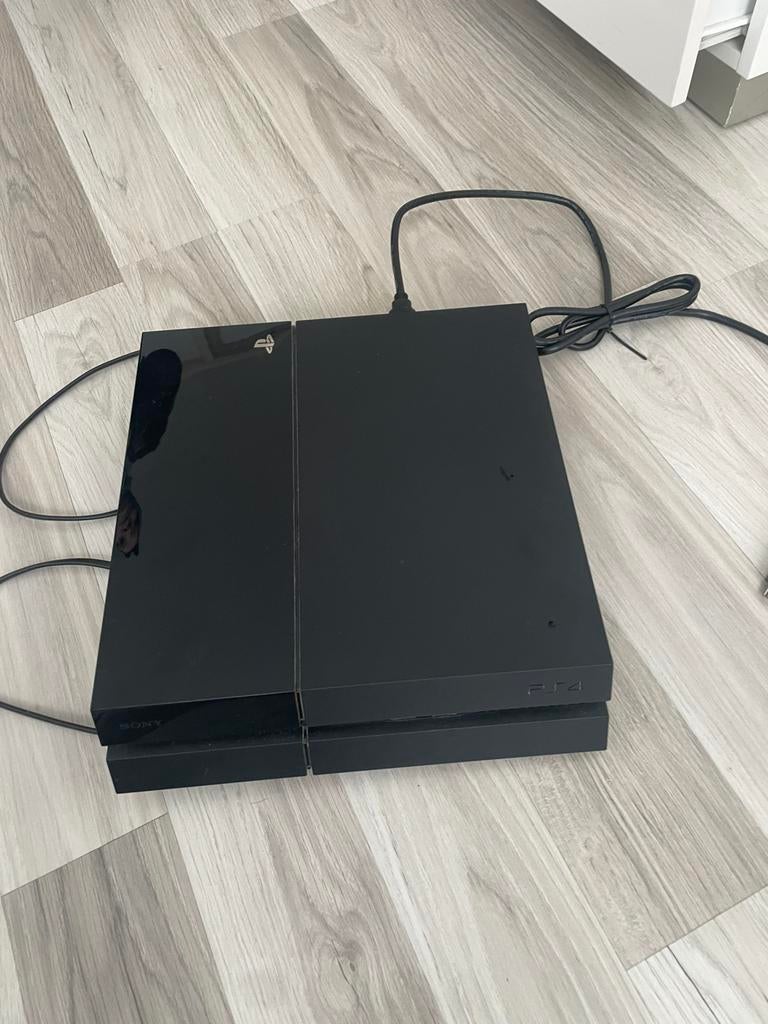 Ps4, Spelcomputers en Games, Spelcomputers | Sony PlayStation 4, Ophalen, Zo goed als nieuw, Zonder controller, Original