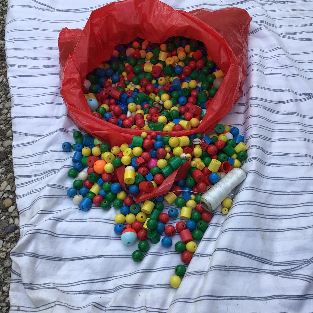 Kralen heel felle, Ophalen of Verzenden, Zo goed als nieuw