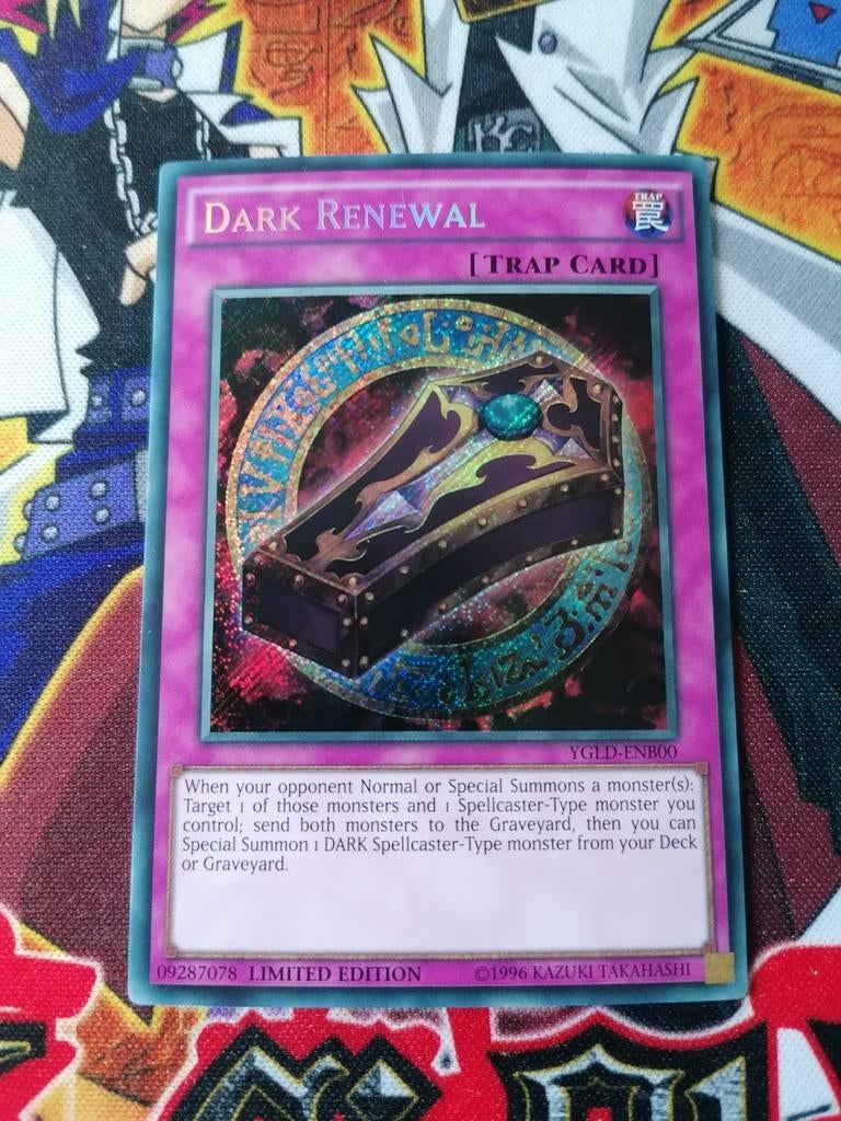 Dark Renewal - Secret Rare YGLD - Yu-Gi-Oh, Hobby en Vrije tijd, Verzamelkaartspellen | Yu-gi-Oh!, Ophalen of Verzenden, Zo goed als nieuw