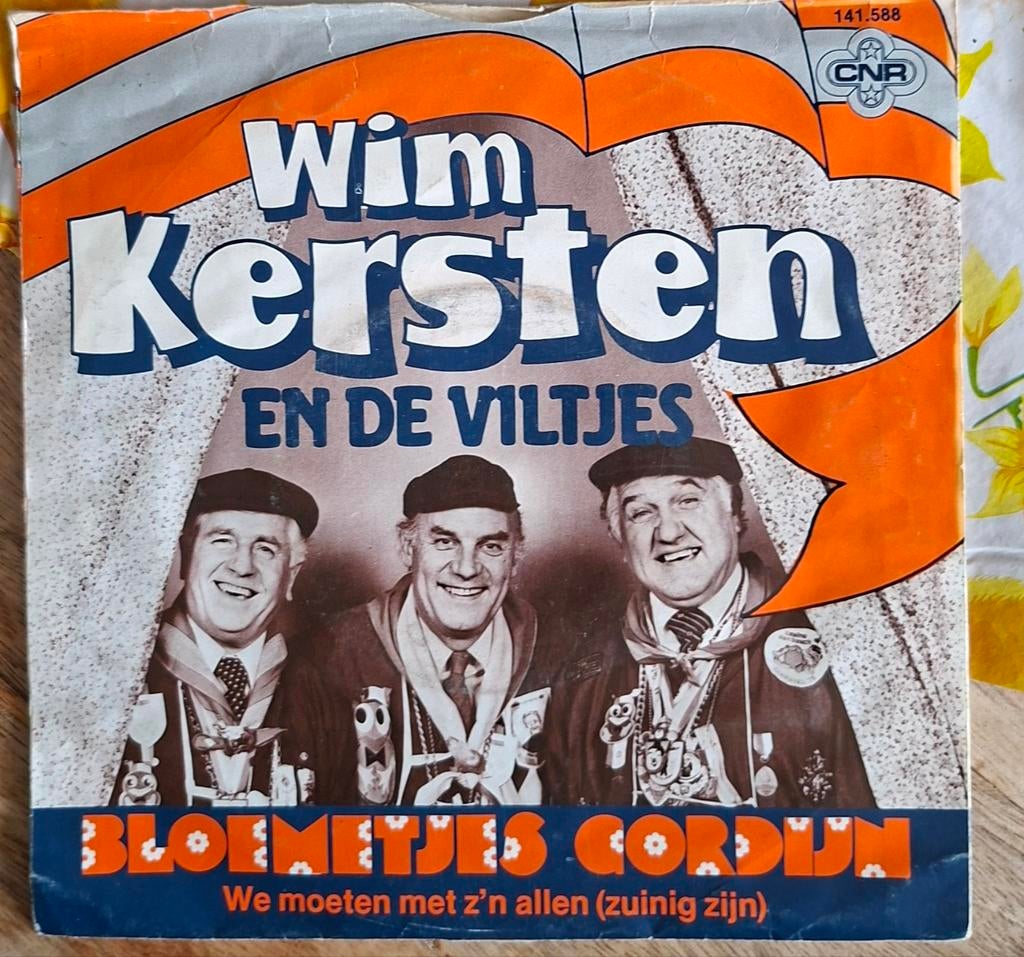 Wim Kersten en De Viltjes - Bloemmetjes Gordijn single, Ophalen of Verzenden