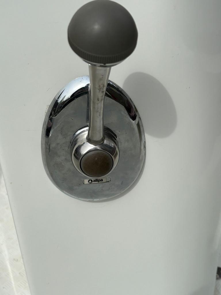 Sloep 4.20 (2021) met zonnedek en Tohatsu 9.8 pk - vaarklaar, Ophalen, Tot 10 pk, Gansza-yacht, Geen