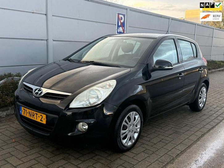 Hyundai I20 1.2i i-Motion/ airco / nap, Auto's, Hyundai, Bedrijf, Te koop, i20, ABS, Airbags, Airconditioning, Boordcomputer, Centrale vergrendeling