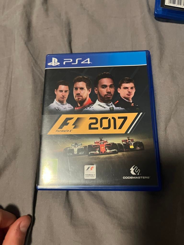 F1 2017 PS4 - Top racegame met Lewis Hamilton en Max Verstap, Spelcomputers en Games, Online, 1 speler, Racen en Vliegen, Ophalen of Verzenden