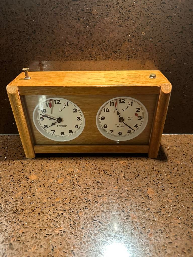Vintage koopmans schaakklok jaren 70, Antiek en Kunst, Ophalen of Verzenden