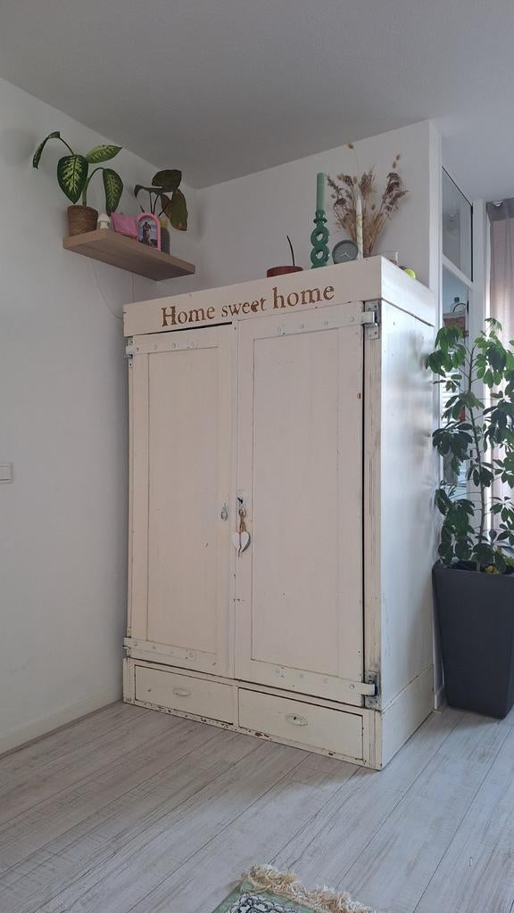 Gratis vintage wit houten kast - 175x120x60 cm - opknapper, Ophalen, Gebruikt
