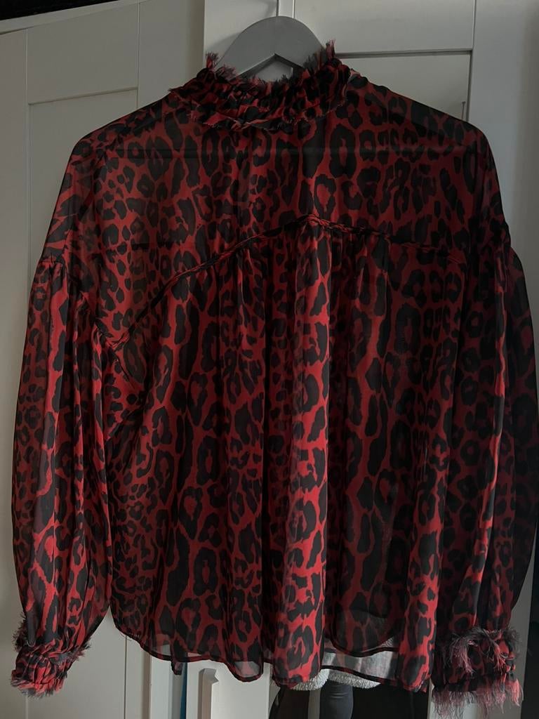 Zara blouse leopard bordeaux rood maat M, Ophalen of Verzenden, Zo goed als nieuw, Maat 38/40 (M), Rood