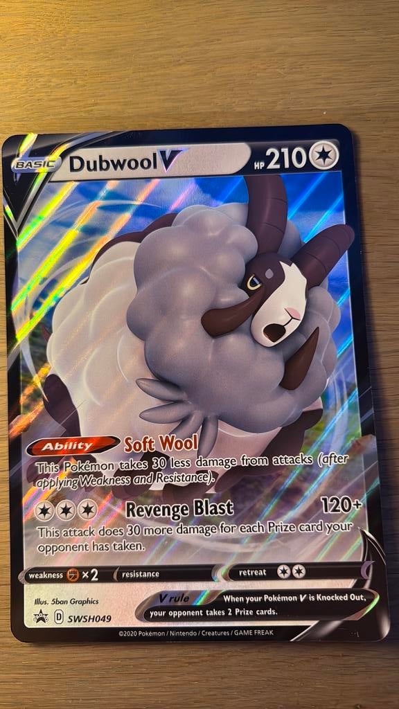 XXL Dubwool V SWSH049 oversized pokemonkaart, Ophalen of Verzenden, Zo goed als nieuw