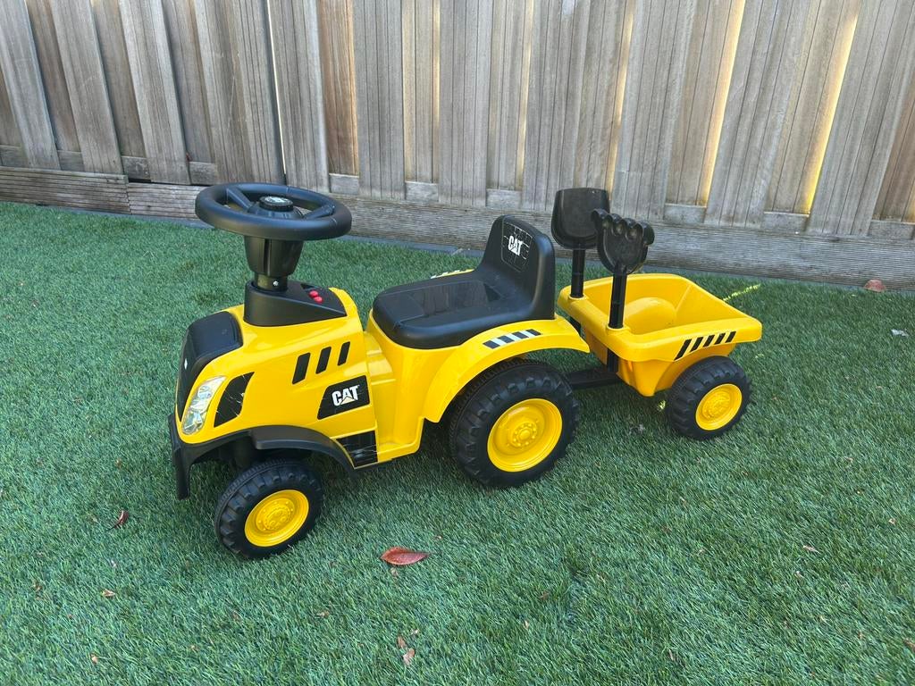 Cat loopauto met aanhanger, Ophalen, Zo goed als nieuw, Overige merken