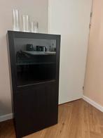 Hoge vitrine kast Besta Ikea 60x42x129, Huis en Inrichting, Kasten | Vitrinekasten, Ophalen, 100 tot 150 cm, 50 tot 100 cm, Zo goed als nieuw