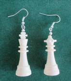 Oorbellen Schaken Schaakspel Koning Loper Toren pion., Ophalen of Verzenden, Nieuw, Overige materialen, Hangers