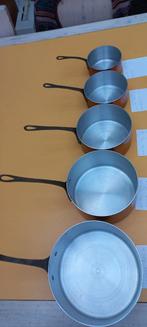 Koperen steelpannenset 5 stuks uit Frankrijk goede staat., Ophalen of Verzenden, Gebruikt, Aluminium, Pannenset