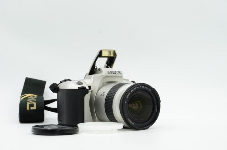 Minolta 404si Dynax + Minolta AF Zoom 28-80mm F3.5-5.6, Audio, Tv en Foto, Fotocamera's Analoog, Gebruikt, Spiegelreflex, Minolta