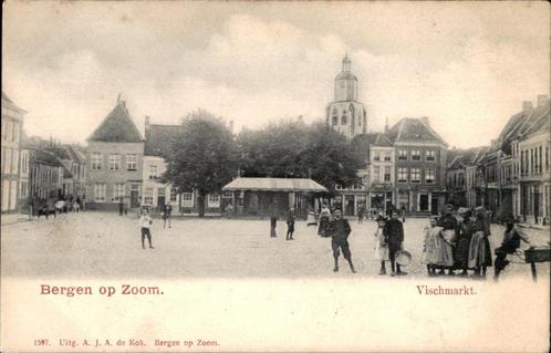 Bergen op Zoom Vischmarkt met volk  st 1907, Verzamelen, Ansichtkaarten | Nederland, Gelopen, Noord-Brabant, Voor 1920, Verzenden