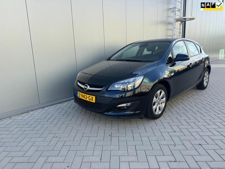 Opel Astra 1.4 Turbo Sport +, Auto's, Opel, Te koop, Astra, ABS, Airbags, Airconditioning, Bluetooth, Boordcomputer, Climate control