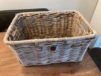 Grote rieten mand - Fietskrat / Krantenmand - 51x36x28cm, Ophalen, Gebruikt, Mand, Nvt