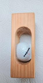 Golfbal in houten houder - decoratief, Ophalen of Verzenden, Zo goed als nieuw