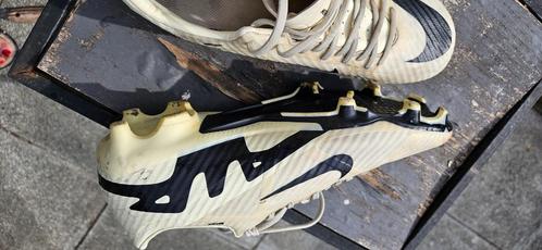 CR7 Nike Mercurial maat 41, Sport en Fitness, Voetbal, Schoenen, Maat XS of kleiner, Ophalen
