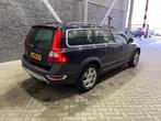 Volvo XC70 3.0 T6 Momentum | ACC | Leder | Stoelverwarming |, Automaat, Gebruikt, 2953 cc, 2000 kg