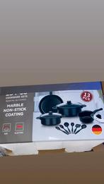 TE KOOP   NIEUW  Pannenset - Cookware sets, Huis en Inrichting, Keuken | Potten en Pannen, Ophalen of Verzenden, Zo goed als nieuw