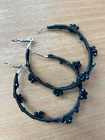 Nieuw Zwarte oorringen met kraaltjes, Ophalen, Overige materialen, Zwart, Hangers