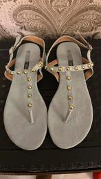 Slippers vices-verso, Kleding | Dames, Schoenen, Ophalen of Verzenden, Gedragen