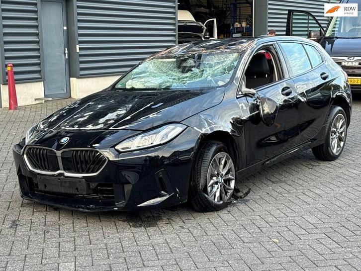 BMW 1-serie 123 xDrive, navigatie, camera, PDC, Auto's, BMW, Te koop, 1-Serie, 360° camera, 4x4, ABS, Achteruitrijcamera, Adaptive Cruise Control