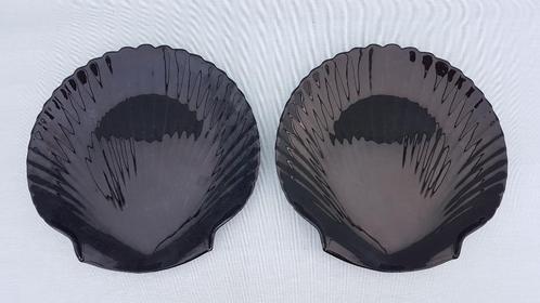 8x Arcoroc schelpborden / Arcopal schelp borden, Huis en Inrichting, Keuken | Servies, Gebruikt, Bord(en), Overige stijlen, Glas