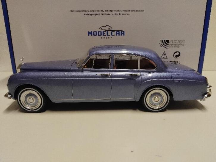 Rolls Royce Silver Cloud Flying Spur Mulliner MCG 1:18 KRD, Hobby en Vrije tijd, Modelauto's | 1:18, Zo goed als nieuw, Auto, Overige merken