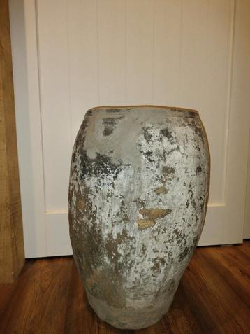 Vintage Aardewerk Pot beschikbaar voor biedingen