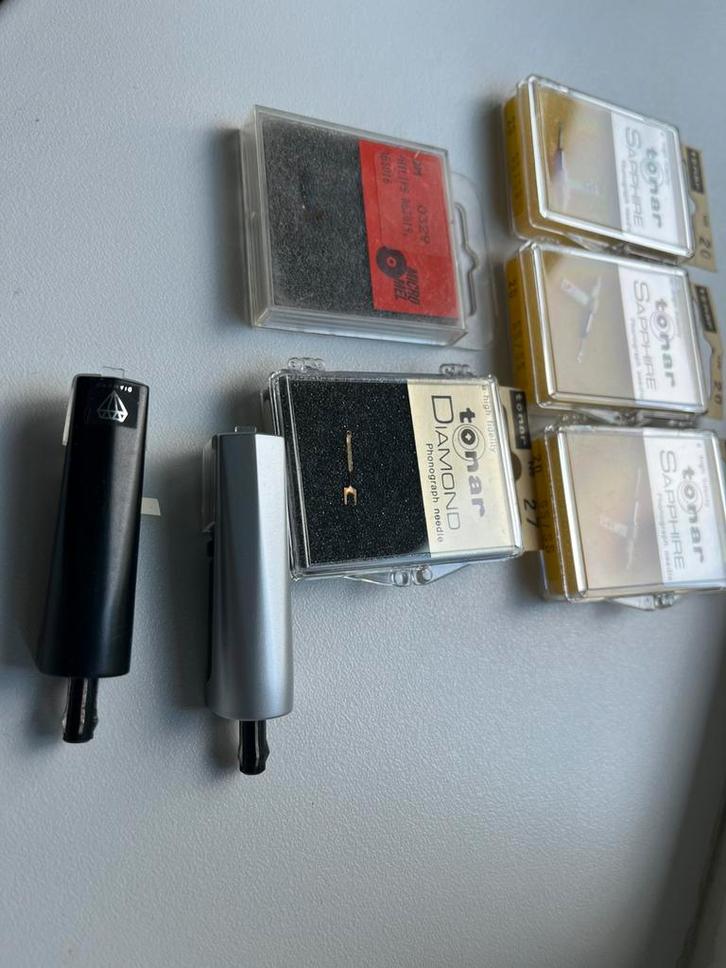 New old stock naalden voor pickup en 2 nieuwe elementen, Audio, Tv en Foto, Platenspelers, Zo goed als nieuw, Philips, Ophalen of Verzenden