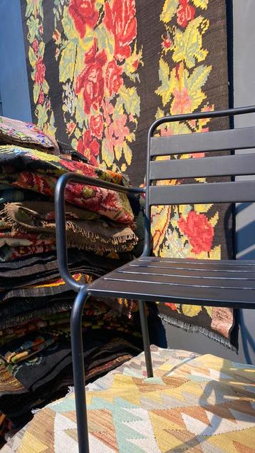 Stoelen gepoedercoat metaal 3 stuks  beschikbaar voor biedingen