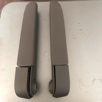 VW TRANSPORTER T5 T6 T6.1 CRAFTER L+ R ARMLEUNING NIEUW beschikbaar voor biedingen