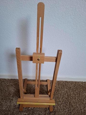 Schildersezel tafelmodel. beschikbaar voor biedingen