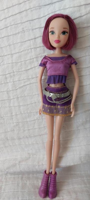 Winx tecna jakks barbie doll beschikbaar voor biedingen