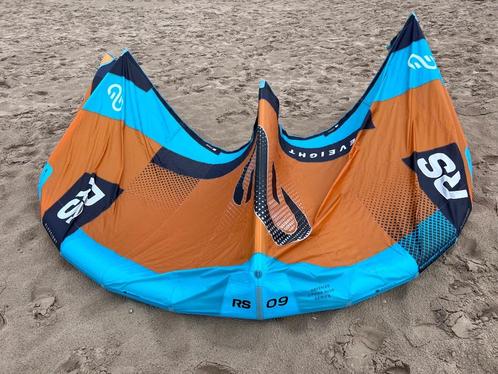 Eleveight RS V9 2025 9m2 (als nieuw), Watersport en Boten, Kitesurfen, Zo goed als nieuw, Kite, 9 m², Geen board, Ophalen of Verzenden