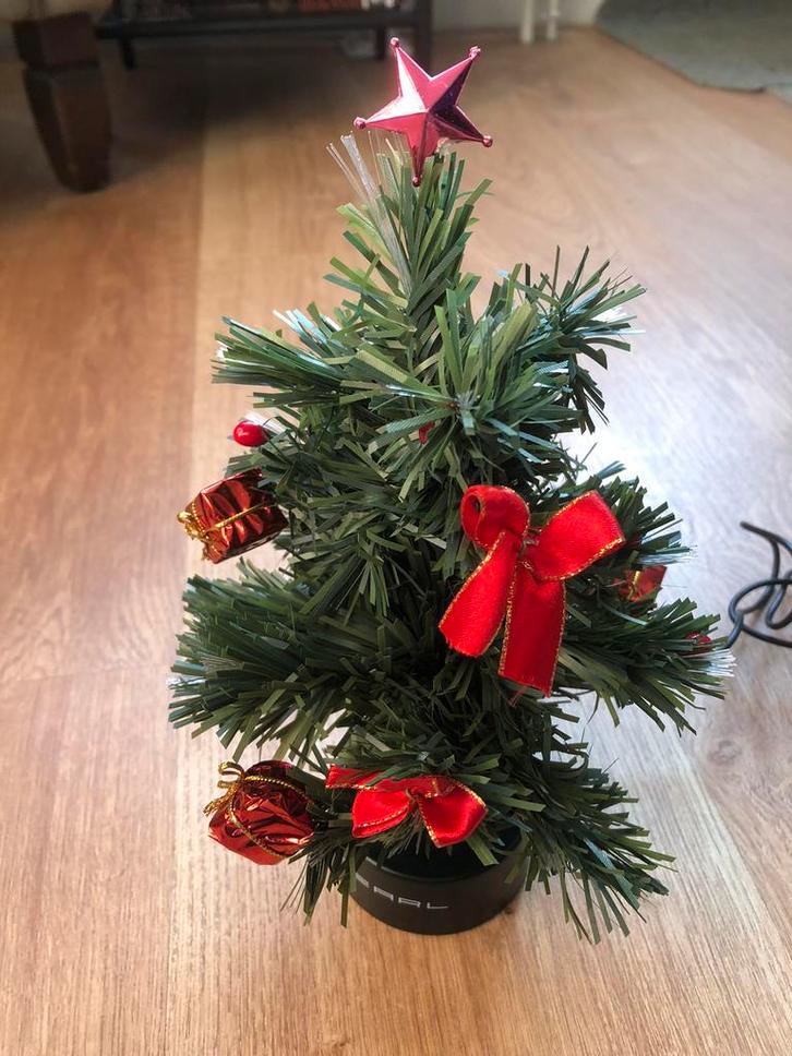 Kerstboom met USB-aansluiting, Diversen, Kerst, Gebruikt, Ophalen of Verzenden