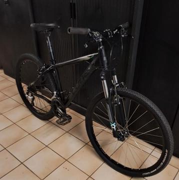 Cube Aim 26 inch MTB - Opknapper beschikbaar voor biedingen