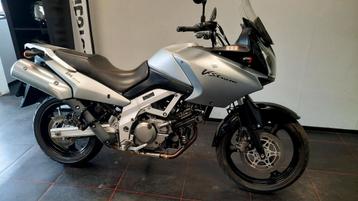 SUZUKI V-STROM 650 (bj 2004) beschikbaar voor biedingen