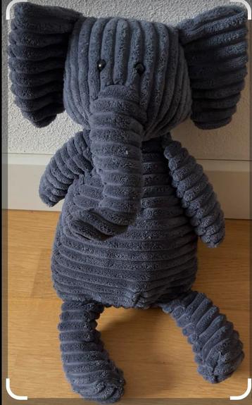 Jellycat Knuffel Olifant beschikbaar voor biedingen