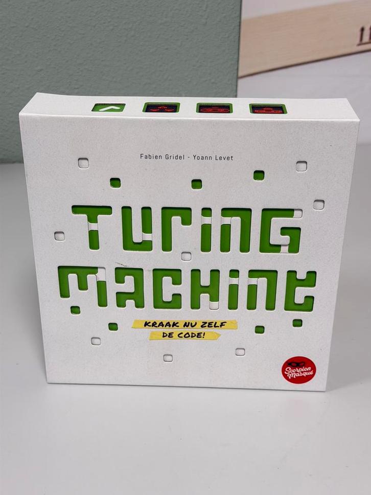 Turing Machine - Bordspel NEDERLANDS - kraak nu zelf de code, Hobby en Vrije tijd, Gezelschapsspellen | Bordspellen, Zo goed als nieuw