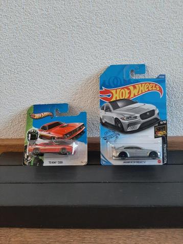 Hotwheels Hemi Cuda en Jaguar (Nightburnerz) beschikbaar voor biedingen