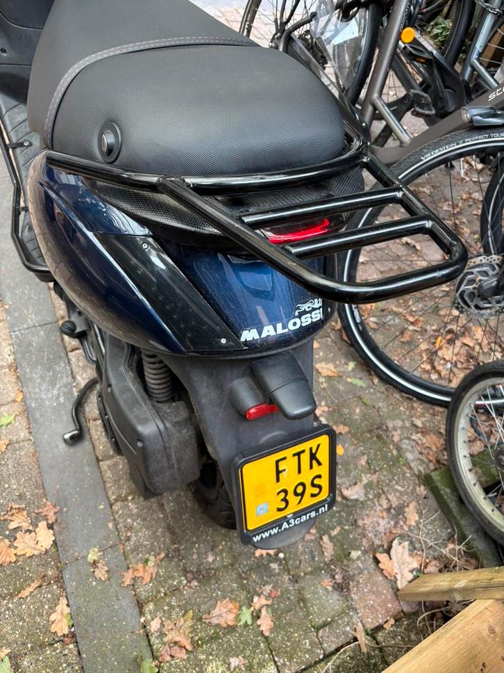 Zip 4t 50cc iget, Fietsen en Brommers, Scooters | Piaggio, Zo goed als nieuw, Zip, Maximaal 45 km/u, Benzine, Ophalen of Verzenden